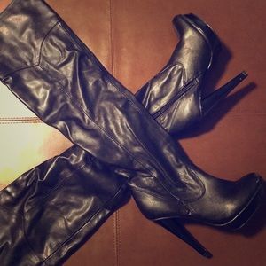 Shoes (Irinna Boots)